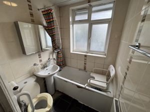 Photo 7- click for photo gallery